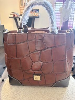 Dooney & Bourke Purse